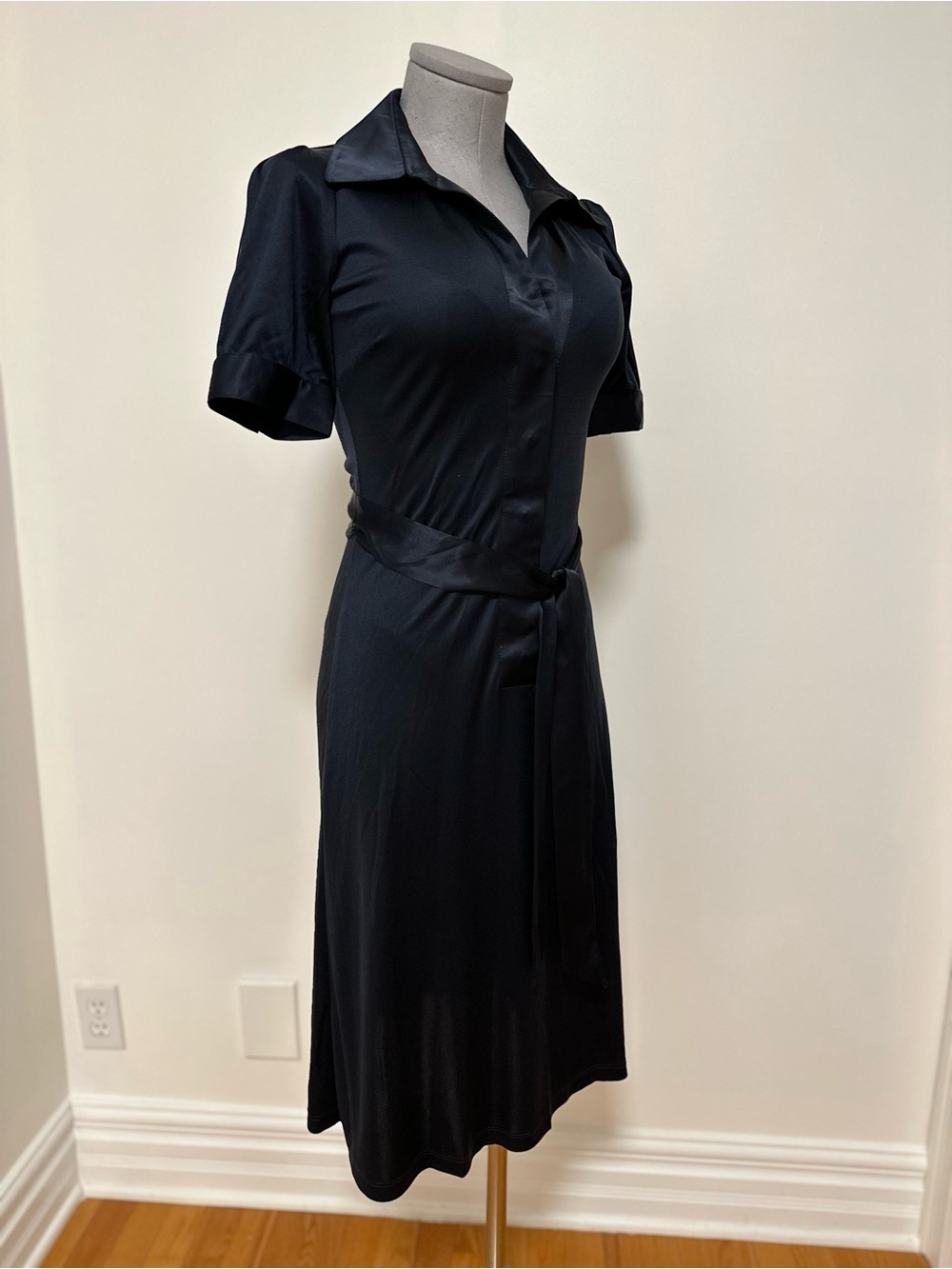 Pink Tartan 100% Silk Navy Midi Dress with Waist Tie. Size XS